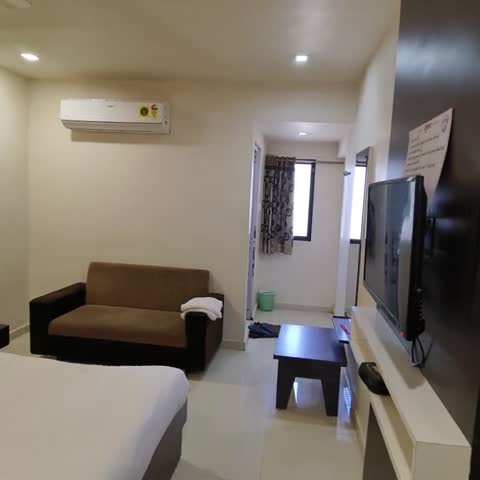 Hotel Palav Palace - Traveller Photo
