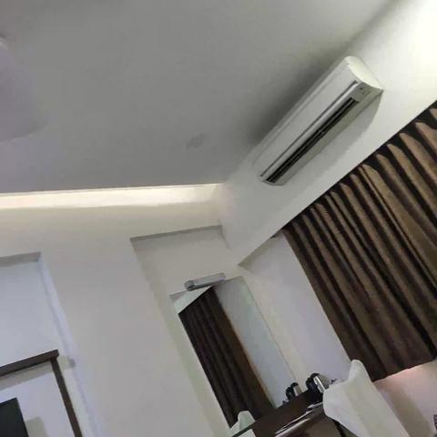 Summit Hotel - Traveller Photo