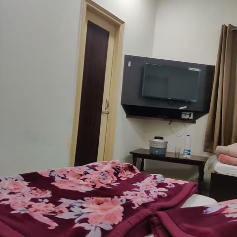 kumar hotels - Traveller Photo