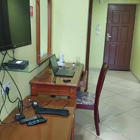 Hotel La Casa Inn - Traveller Photo