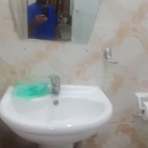 999 Hotel - Traveller Photo