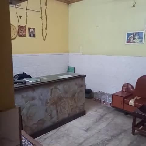 Hotel Paras - Traveller Photo