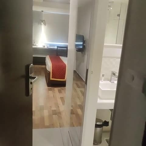 Icon Business Hotel by Bhagini - Traveller Photo