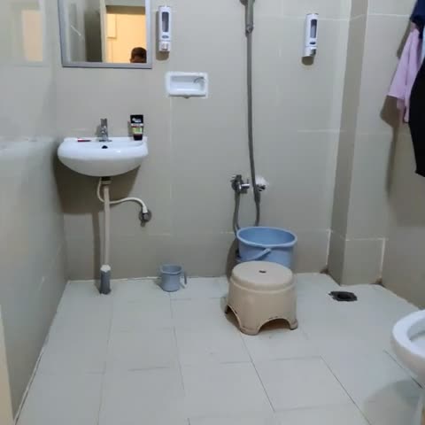 Nisarga Inn, KR Puram Railway Station - Traveller Photo