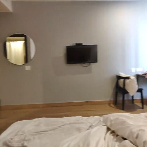 Townhouse Global Wings Hotels Near Sri Amruth Chithra Mandira - Traveller Photo