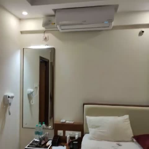 Villa Grand Hotel Near Kempegowda Intl Airport - Traveller Photo