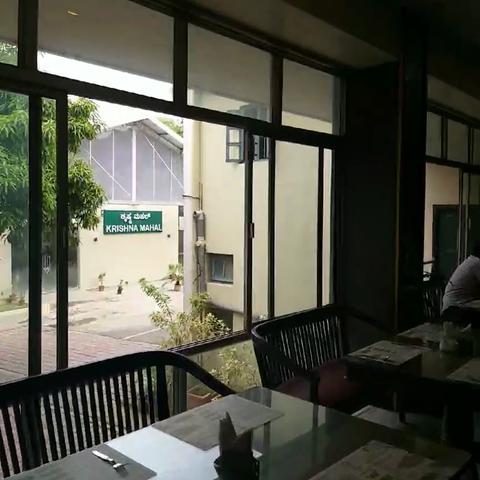 Woodlands Hotel - Traveller Photo