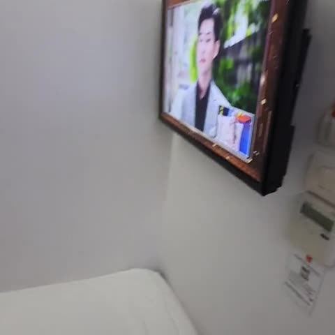 S Box Sukhumvit Hotel - Traveller Photo