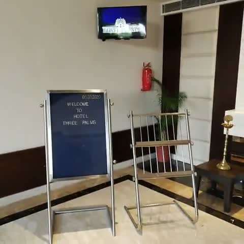 Hotel Three Palms - Traveller Photo