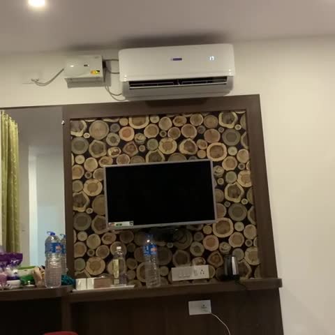 The Porch Inn Hotel/Service Apartments - Traveller Photo