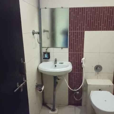 Hotel IC Inn - Traveller Photo