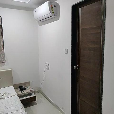 HOTEL MARITON - Traveller Photo