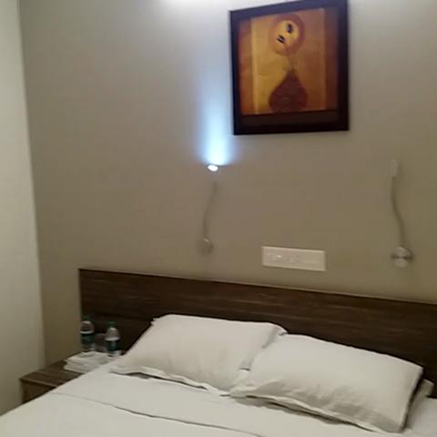 Downtown Business Hotel - Traveller Photo