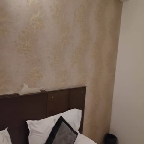 Hotel Sky Gate - Traveller Photo