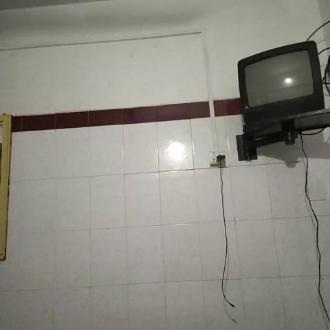 Pari Residential Lodge - Temple View Hotel - Traveller Photo