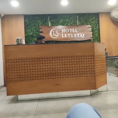 hotel lets stay - Traveller Photo