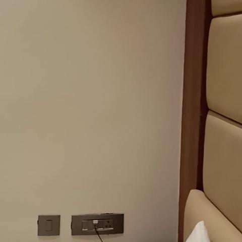 Hotel O Status Inn - Traveller Photo