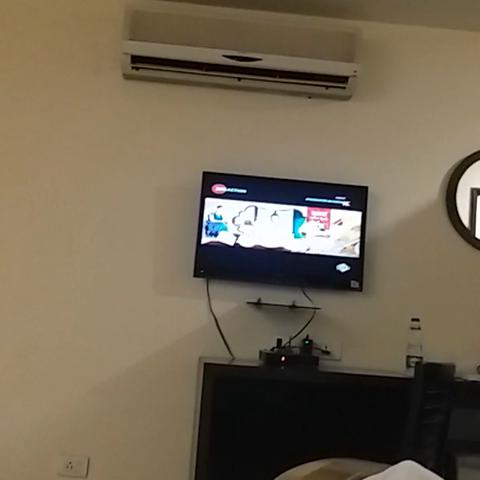 Hotel Waves Delhi Airport - Traveller Photo