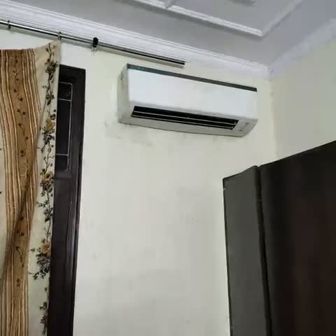 Hotel KUNDAN PLAZA Near Apollo Hospital - Traveller Photo