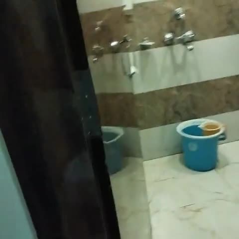 HOTEL CRYSTAL INTERNATIONAL - Traveller Photo