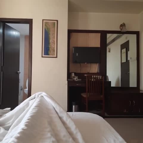 Hotel Avalon In - Traveller Photo