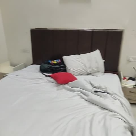 Hotel Signature - Traveller Photo