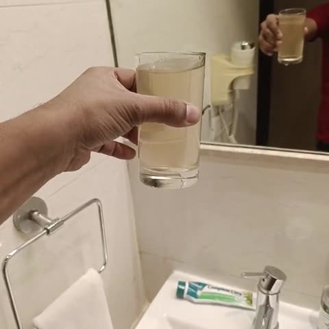 Mahagun Sarovar Portico Suites - Traveller Photo