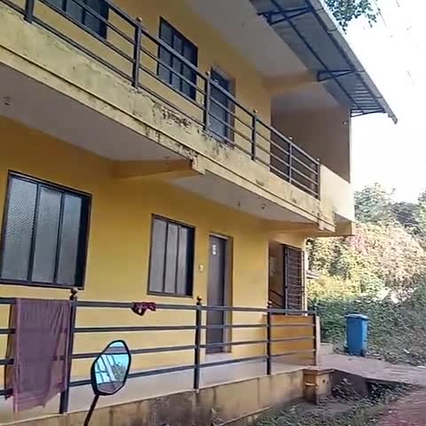 Baga - Rud Inn - Traveller Photo