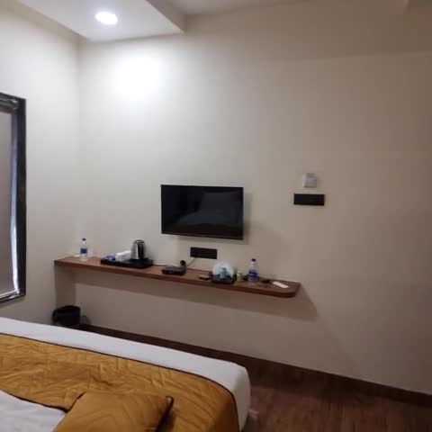 HOTEL LAVISH INN - Traveller Photo