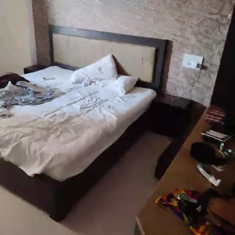 HOTEL GOLDEN REGENCY - Traveller Photo