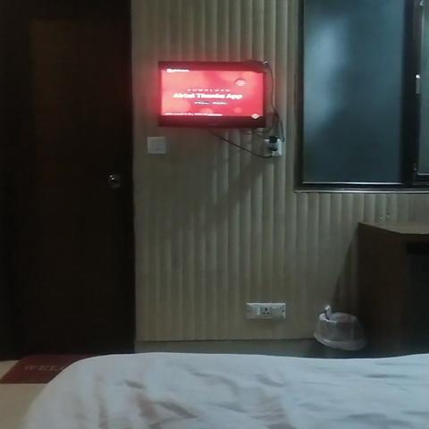 Hotel O New Hotel Rajwada - Traveller Photo