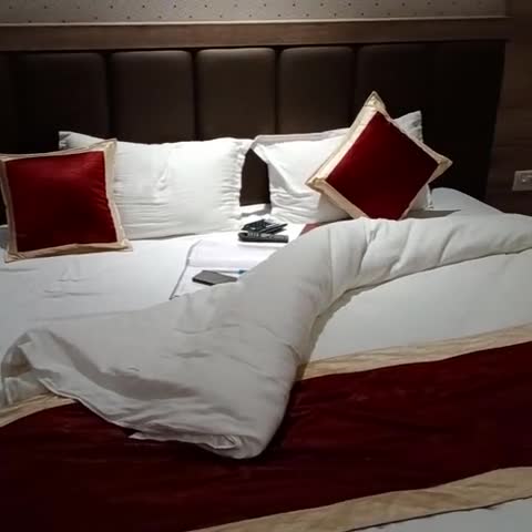 Hotel Crystal Grand - Traveller Photo