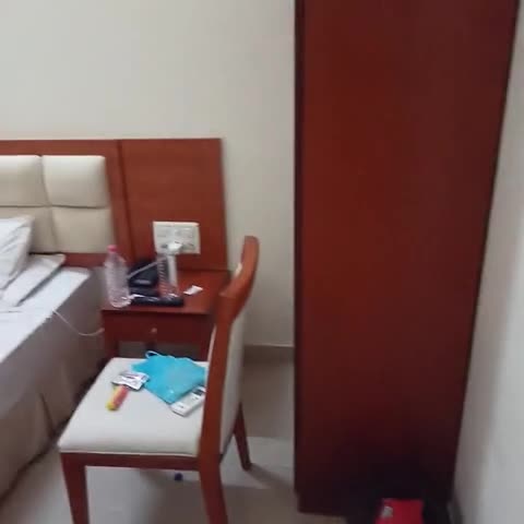 24/7 Shine Comforts - Traveller Photo