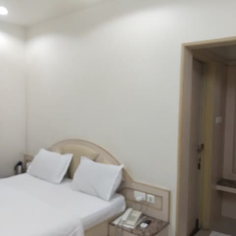 Heritage Inn - Traveller Photo