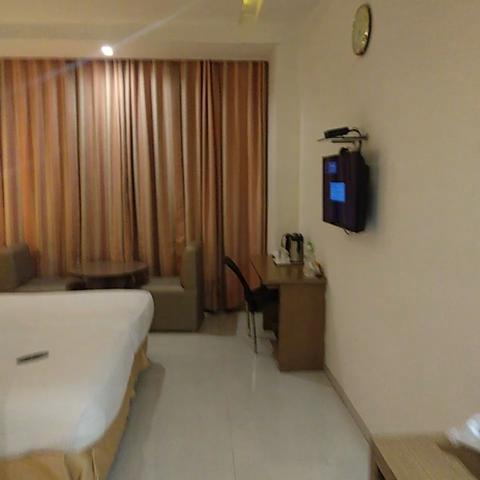 HOTEL SITARA GRAND MIYAPUR - Traveller Photo