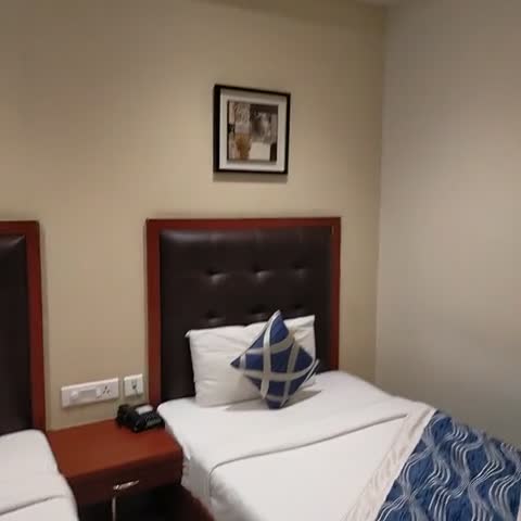 Hotel Hyderabad Grand - Traveller Photo
