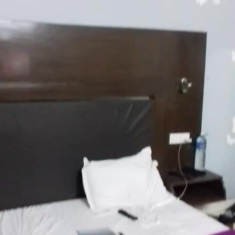 Hotel Golden Inn - Traveller Photo