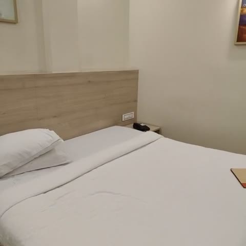 Sunrise Hotel - Traveller Photo