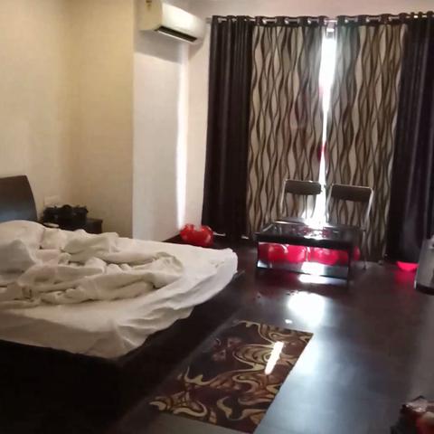 Hotel Suncity Palace - Traveller Photo