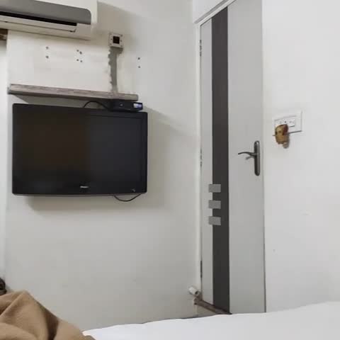 HOTEL S R INN - Traveller Photo