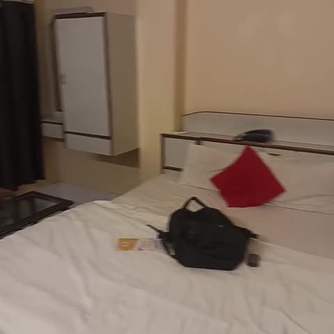 Maharaja Premium - Traveller Photo