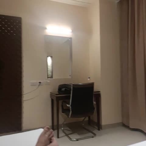 RED CARLTON BANQUETS AND HOTEL - Traveller Photo