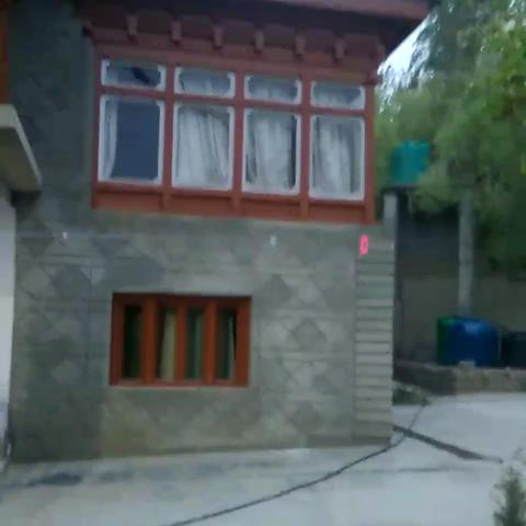 Maitreya Guest House - Traveller Photo
