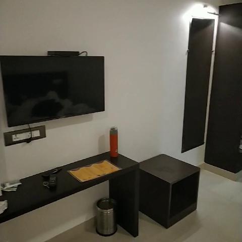 Amrut Aura - Traveller Photo