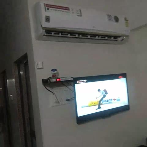 Hotel Rajdhani - Traveller Photo