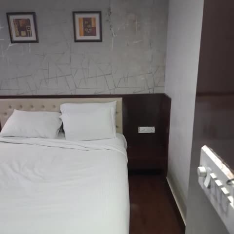 Hotel Emirates - Traveller Photo