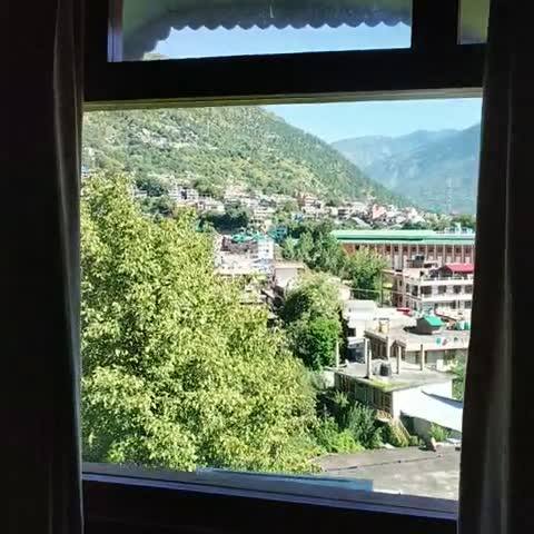 Shobla Royale - Traveller Photo