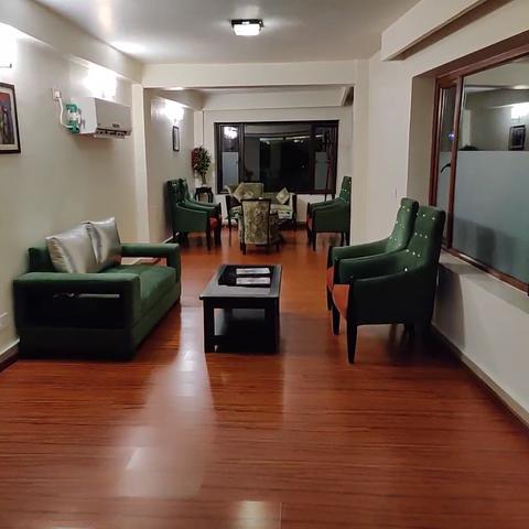 Singge Palace Hotel - Traveller Photo