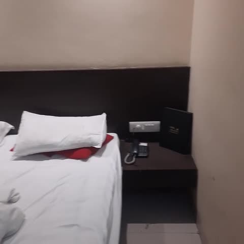 HOTEL SHELTER - Traveller Photo