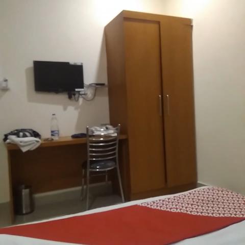 Hotel O 74351 LCK603-MOCA - Traveller Photo